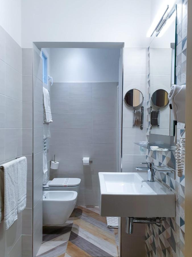 Color Hotel Rimini Exterior photo